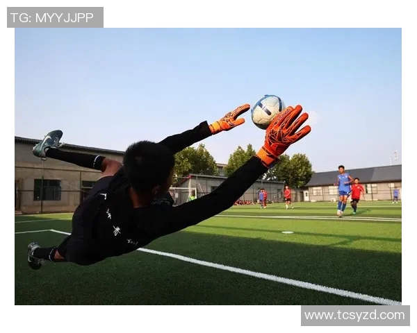 拼搏精神的象征谁是最拼命的足球明星揭秘