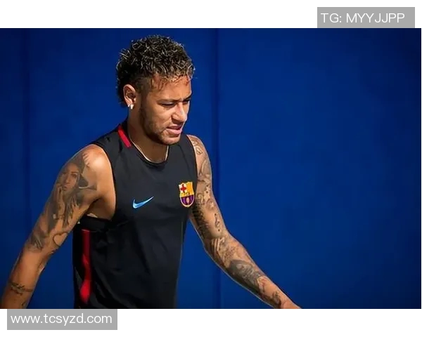 足球明星中哪些人选择不纹身展现独特个性与风格