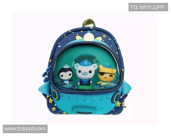 如何绘制独特的足球明星图案书包步骤详解与创意分享